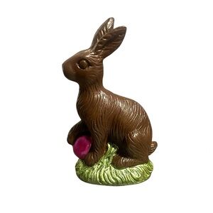 Faux Chocolate Easter Bunny Figure – Resin Spring Décor – 5.5” Tall
